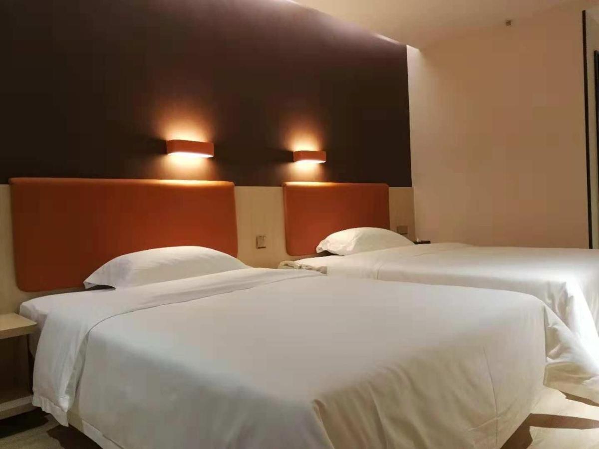 7Days Premium Dongguan Houjie Exhibition Center Shatian Branch المظهر الخارجي الصورة
